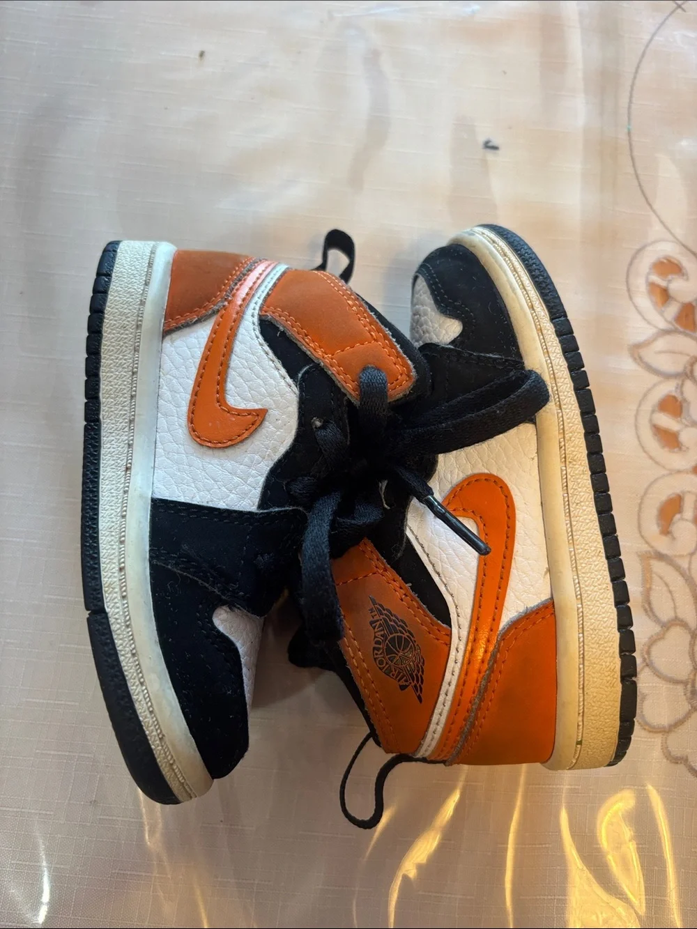Nike youth high